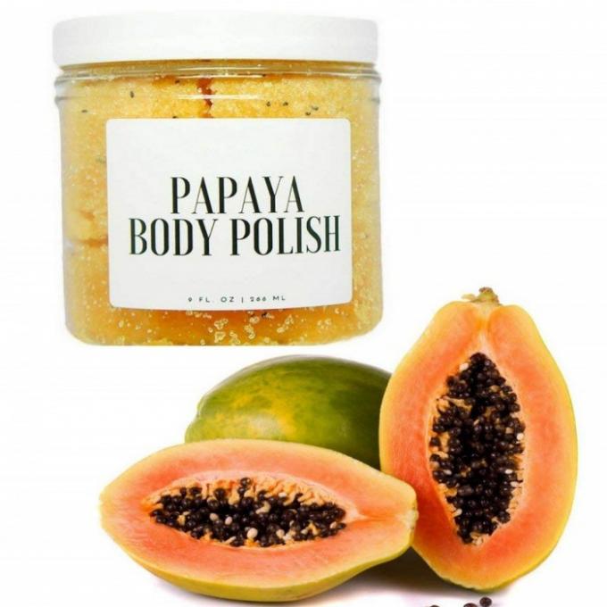O corpo inoperante de incandescência da pele da vitamina C esfrega o polonês do corpo da papaia para a pele sensível
